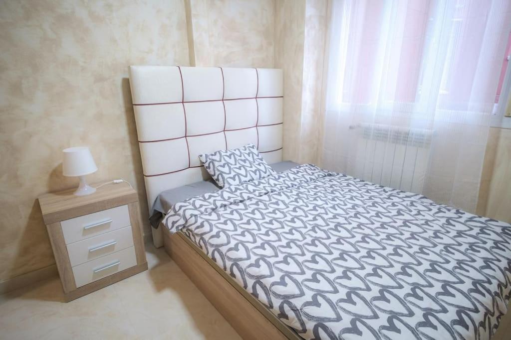 Апартаменти Piso Acogedor En Madrid Centro Екстер'єр фото
